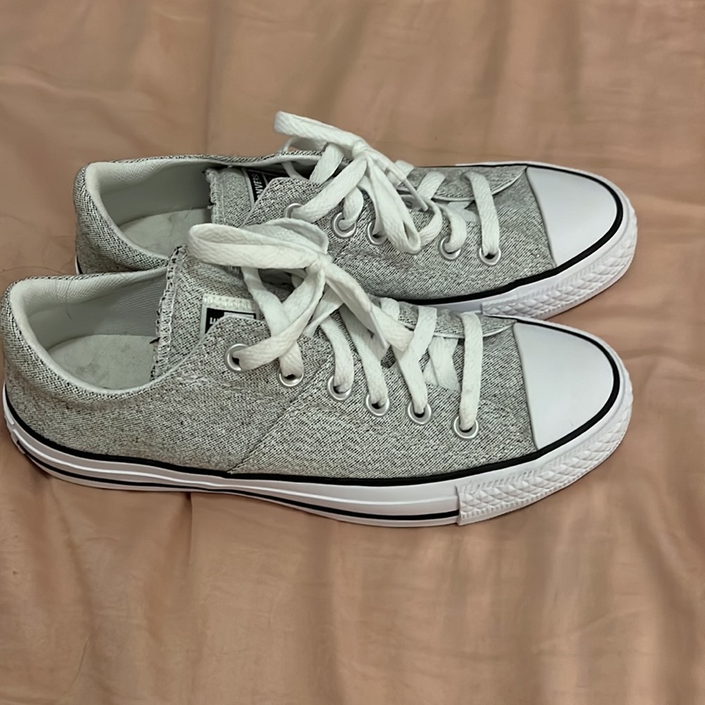 Grey Converse - Picture 2 of 5